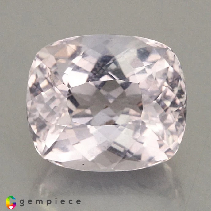 apatite 12.74cts - 14x12mm