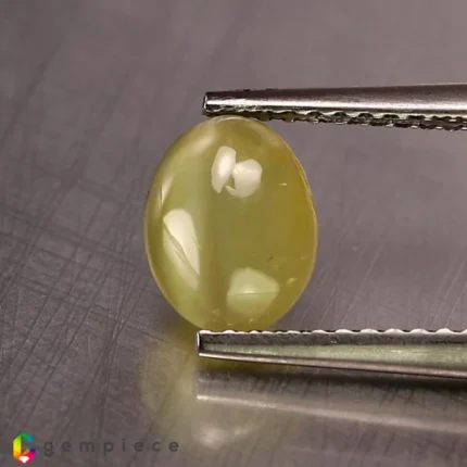 chrysoberyl cats eye 2.02cts - 7x6mm