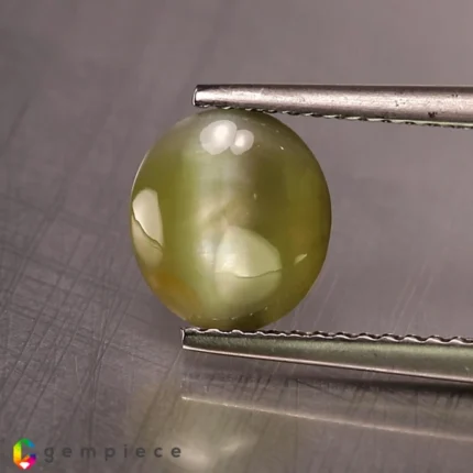 chrysoberyl cats eye 2.11cts - 8x7mm