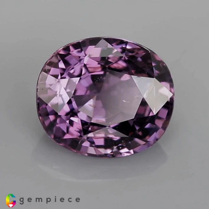 spinel 2.76cts - 9x8mm