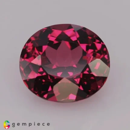 Rhodolite garnet 3.73cts - 9x8mm