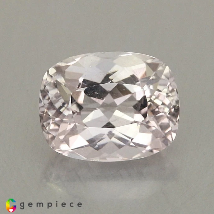apatite 4.55cts - 11x9mm