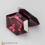 Rhodolite garnet pair 8.67cts - 13x8mm - Image 2