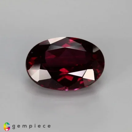 rhodolite garnet 9.76cts - 15x11mm